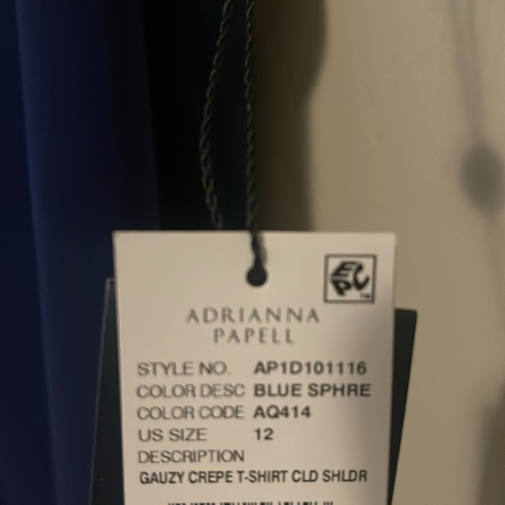 Elegant Blue Sphre Cold Shoulder Dress - Picture 5 of 5